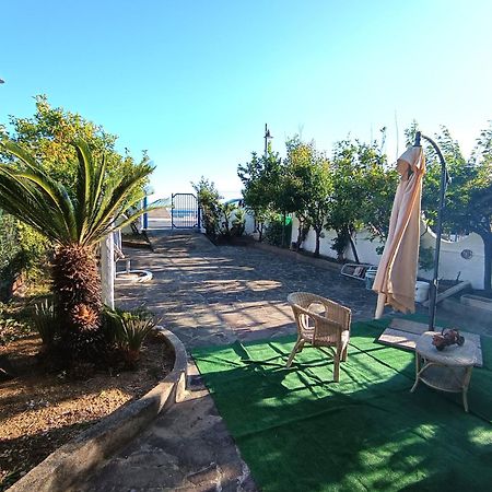 Monolocale Tirreno Studio Seafront Формия Экстерьер фото