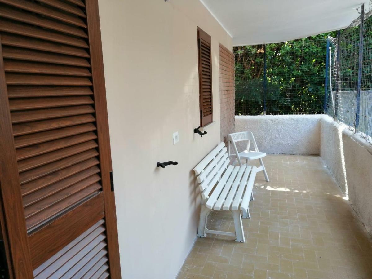 Monolocale Tirreno Studio Seafront Формия Экстерьер фото