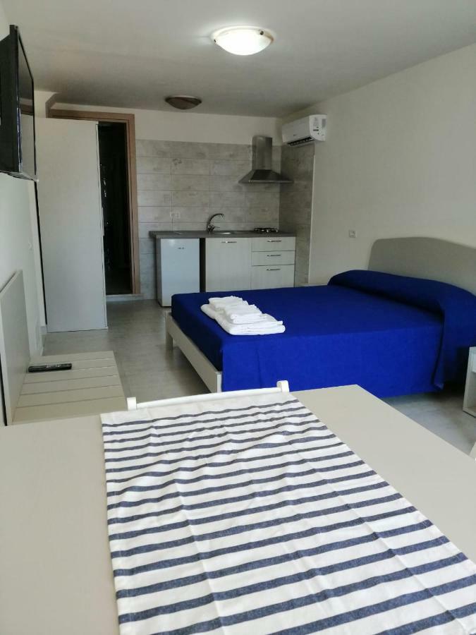 Monolocale Tirreno Studio Seafront Формия Экстерьер фото
